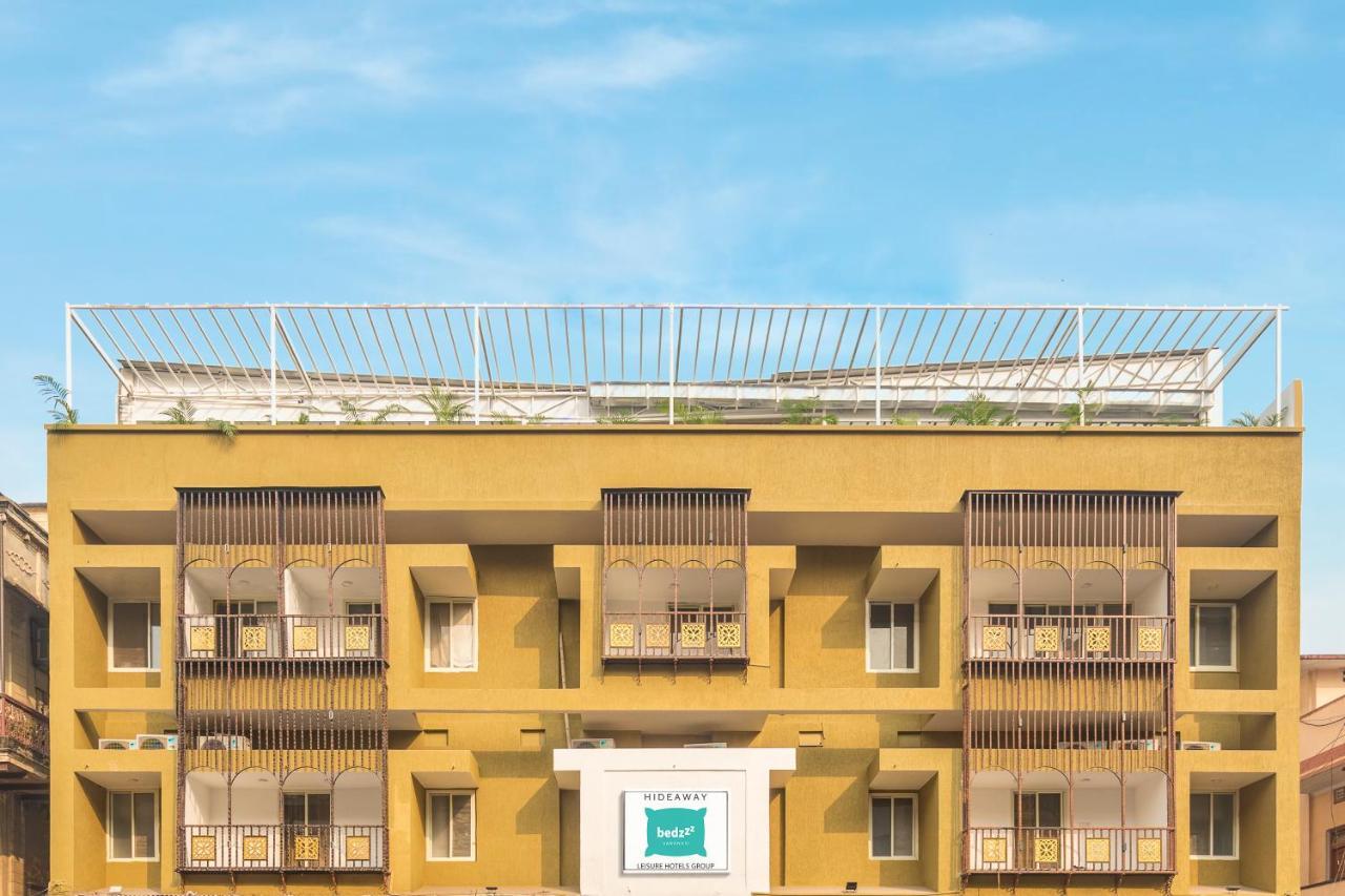 Bedzzz Varanasi By Leisure Hotels, 1 Km From Dashwasamedh Ghat Екстериор снимка