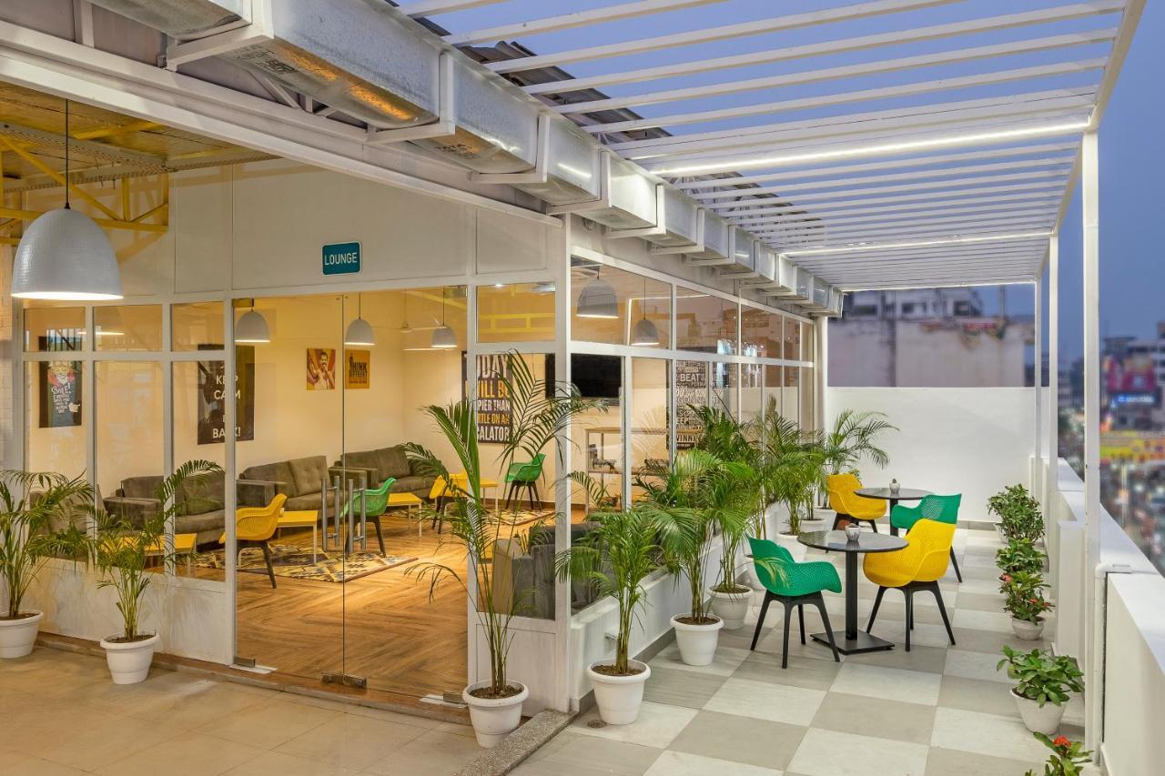 Bedzzz Varanasi By Leisure Hotels, 1 Km From Dashwasamedh Ghat Екстериор снимка