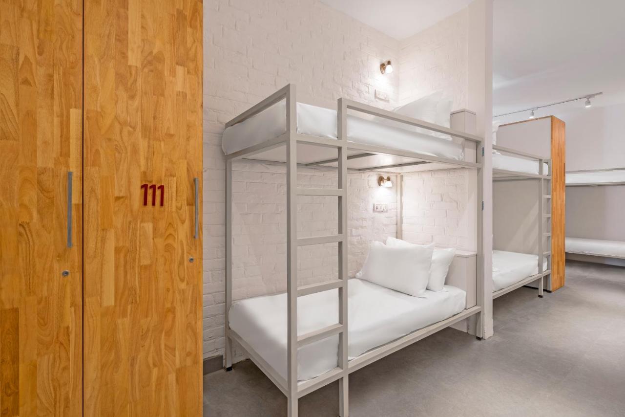 Bedzzz Varanasi By Leisure Hotels, 1 Km From Dashwasamedh Ghat Екстериор снимка
